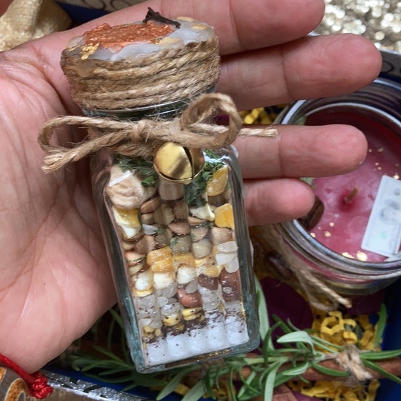 New Year 🎊Abundance, Prosperity, protection and Luck celebration kit. - Picture 8 of 15